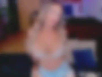 lucydalton webcam preview