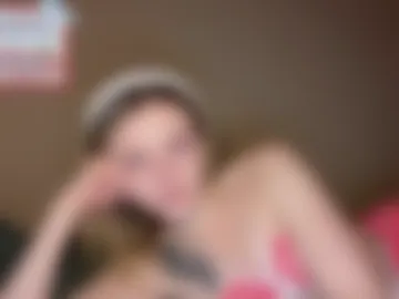 lucydelovely webcam preview