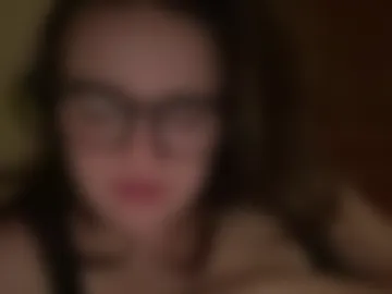 lucyvale22101 webcam preview