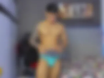 luigi_hot_ photo 5