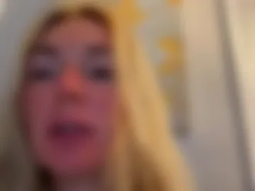 lulu22199 webcam preview