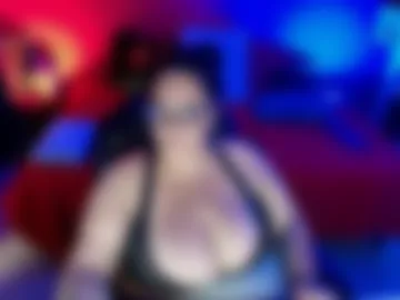 lulubigtitts photo 7