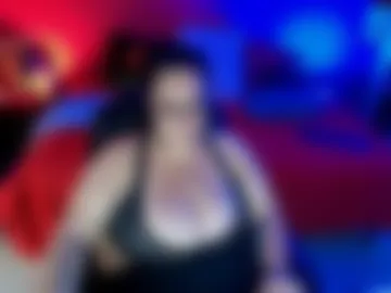 lulubigtitts photo 2