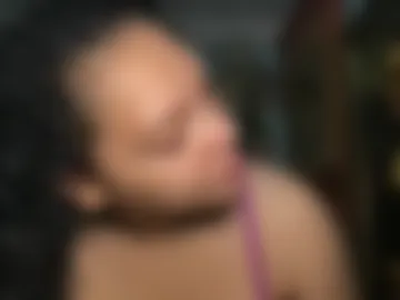 luluvalenttine webcam preview