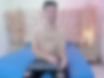luna_and_axell webcam preview