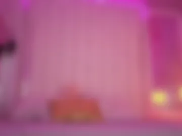 luna_hot_ass live webcam preview