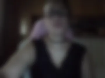 luna_perversa11 webcam preview