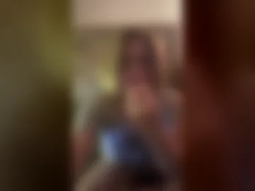 luna_stardust live webcam preview