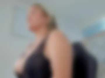 lunanievess live webcam preview
