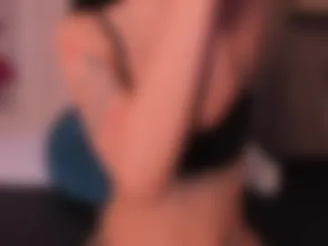 lunita_bigboobs photo 9