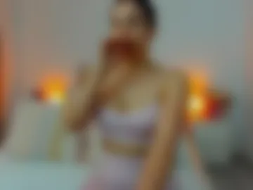 luscioussarra live webcam preview