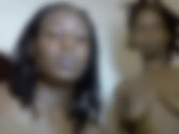 lutino_lovebirds photo 6