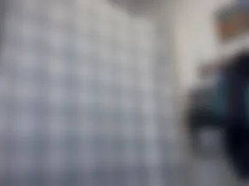 luvtobenude21 live webcam preview