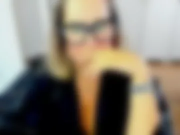 luxxx_diana photo 2