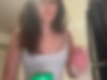lylagray webcam preview