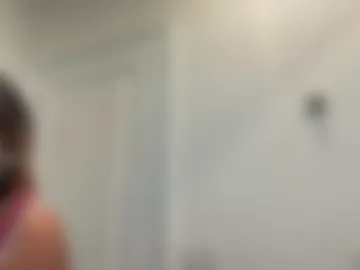 lylahcleansxxx live webcam preview