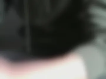 m4dh4tter24 live webcam preview