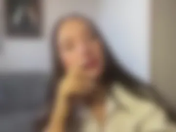 madalyneaks webcam preview