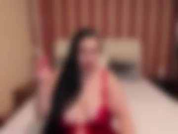 madamecrowford photo 3