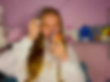 madelainesperoni webcam preview