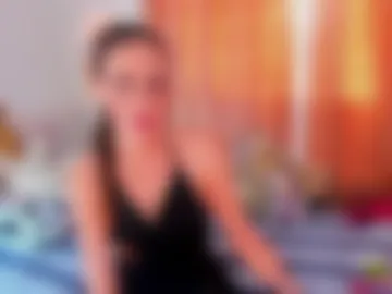 madelainnfox2 photo 3