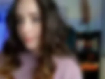 madelamee photo 8