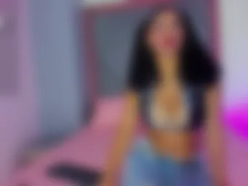 madisonflores photo 2