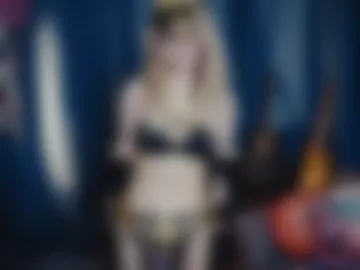 madnessalise photo 5