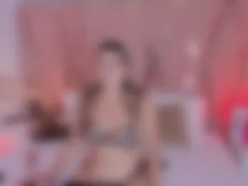 mady_james webcam preview