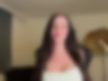 mady_sunshiine webcam preview