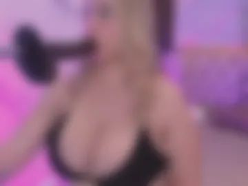 maeve_bigboobs photo 3