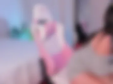magicattyy webcam preview