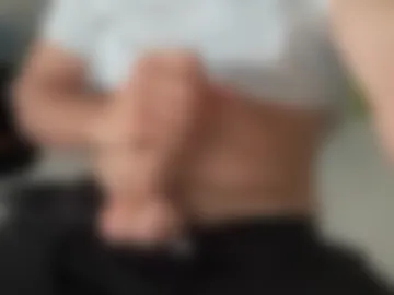 magopirandellow photo 3