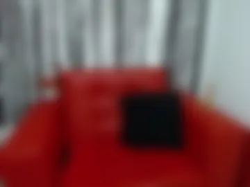 mailyn_pym live webcam preview