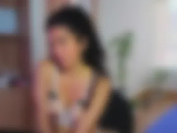maithe_perroni photo 2