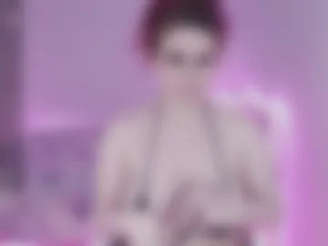 makelovenotwarbitchess photo 5