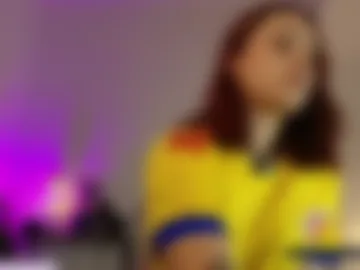 mara_santoro webcam preview