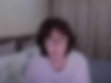 margaret_red photo 8