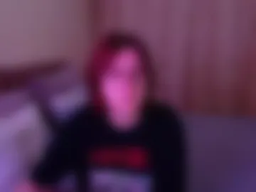 margaret_red photo 4