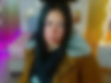 martina_tay webcam preview