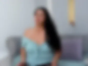 martinamilff photo 2