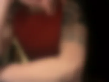 mary_letrav live webcam preview