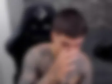 mathew_wolf4 webcam preview