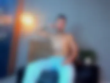 max_vasquez_ photo 3