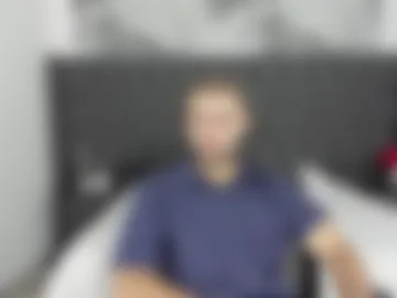 maximusclark1_ photo 3