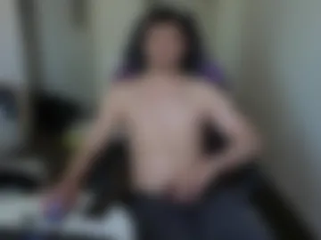 maxishere000 photo 2