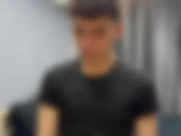 maxwoolf photo 6