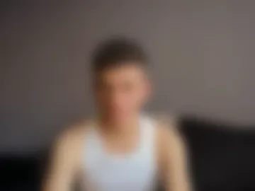 maxwoolf photo 5