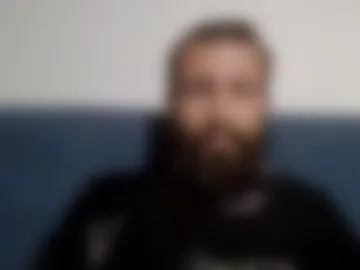 may_z live webcam preview