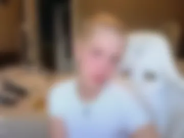 maya_blonde18 webcam preview